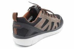 MOMENT -Mocassins Shop moment 2